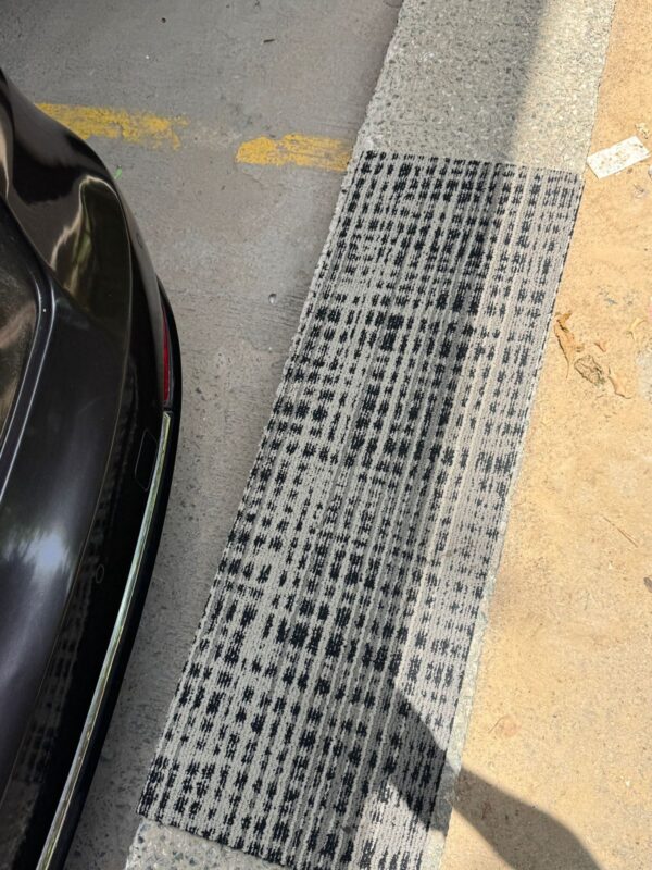 Flooring Carpet Tiles – Nylon - Image 3